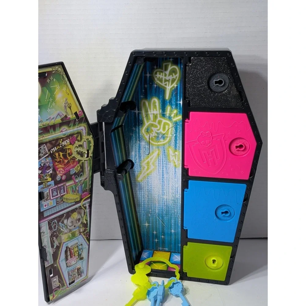 Monster High G3 Neon Freights Frankie stein Locker With Keys Mattel 2023